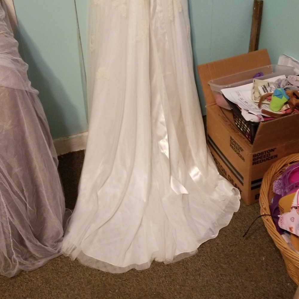 650 - Picture 3 of 4